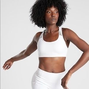 Athleta fully focused bra